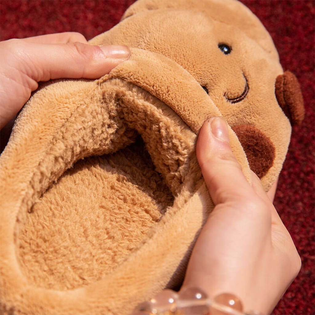 Croissant Hugs Flip-flops