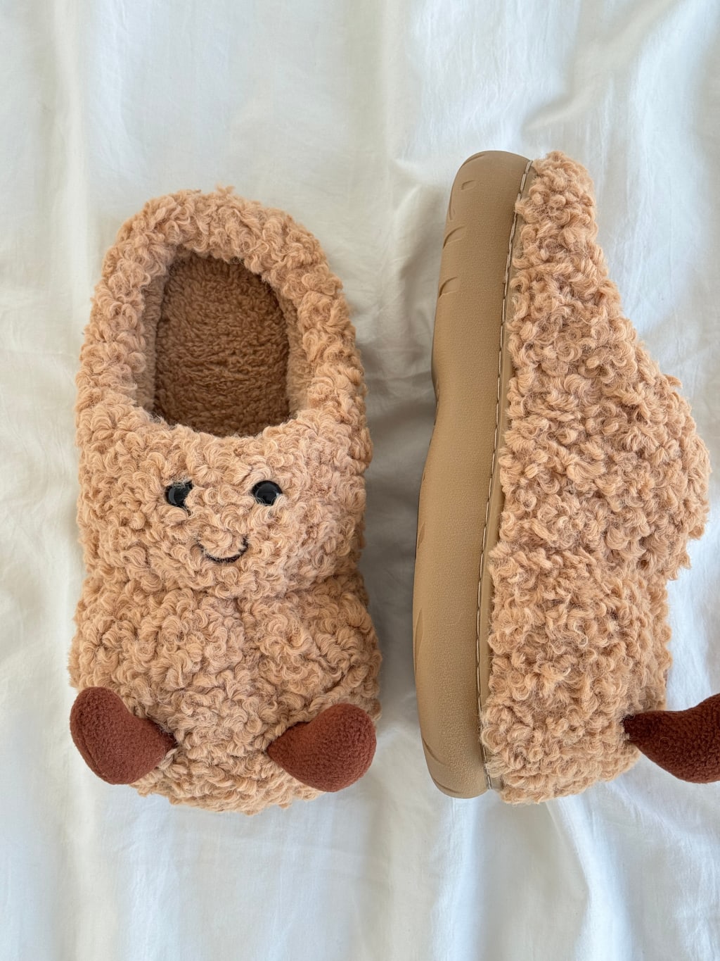 Sheep Hugs Flip-flops