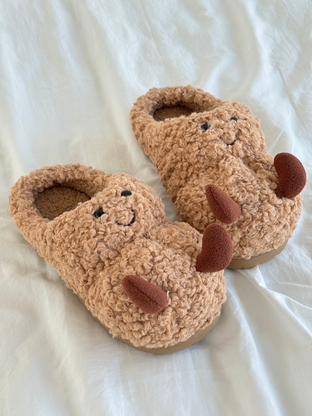 Sheep Hugs Flip-flops